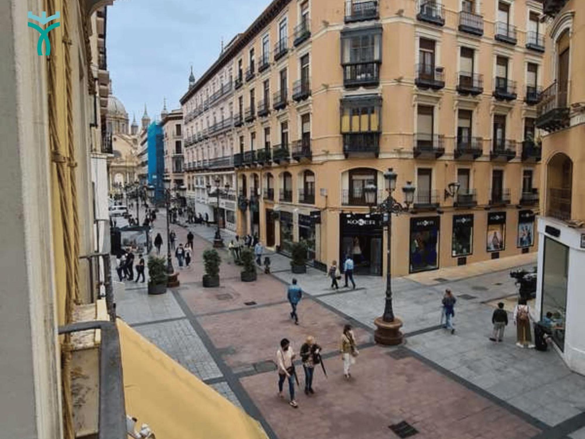 サラゴサDos Torres Retiro Urbano En Alfonso Iアパートメント エクステリア 写真